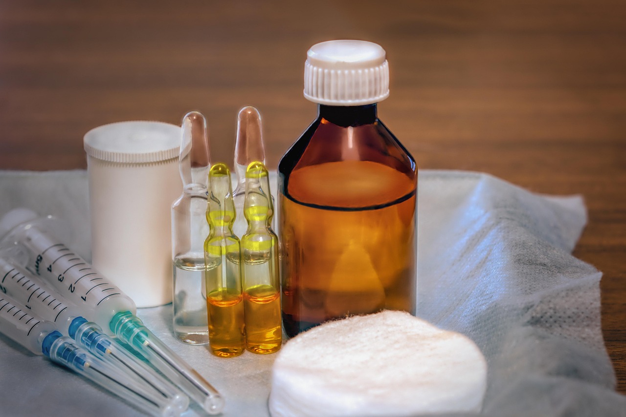 ampoules, syringes, cotton pads, medications, pills, injection, home first aid kit, treatment, needle, injection, injection, injection, injection, injection